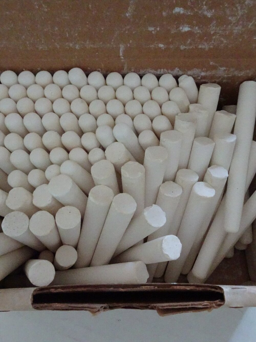 Chalk - Waltham School Chalk -White - Vintage - 106 Unbroken - Unused pieces